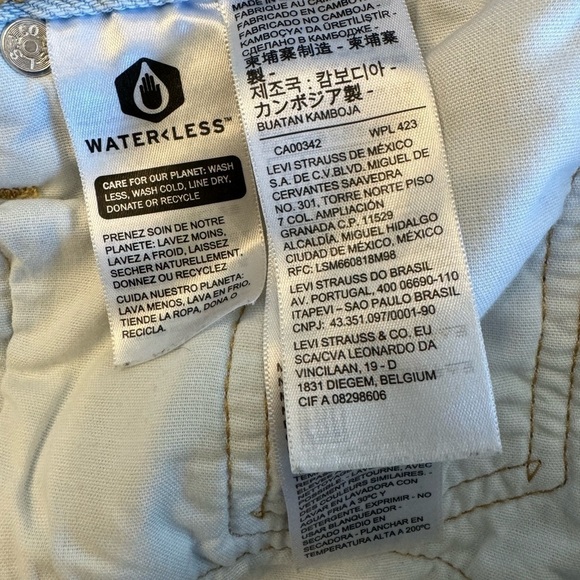 Levi’s Denim 501 Button Fly Washed Frayed Edge Five Pocket / W28 - Picture 10 of 13